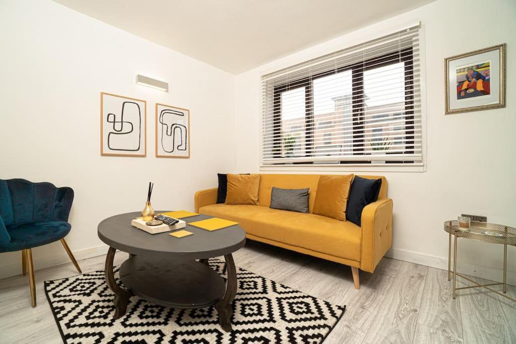 Stylish City Pad With Free Private Parking Glasgow Dış mekan fotoğraf